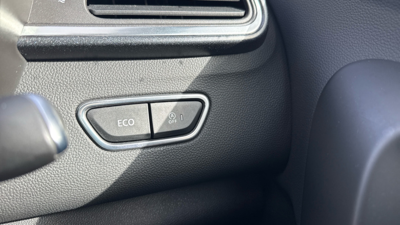 Renault Kadjar 1.3 TCE S Edition 5dr Petrol Hatchback